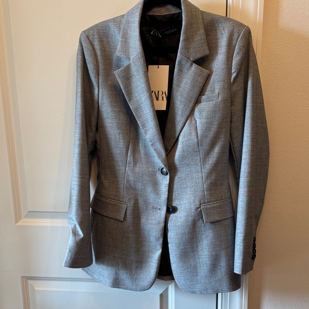 ZARA Light Gray Tailored Two-Button Blazer